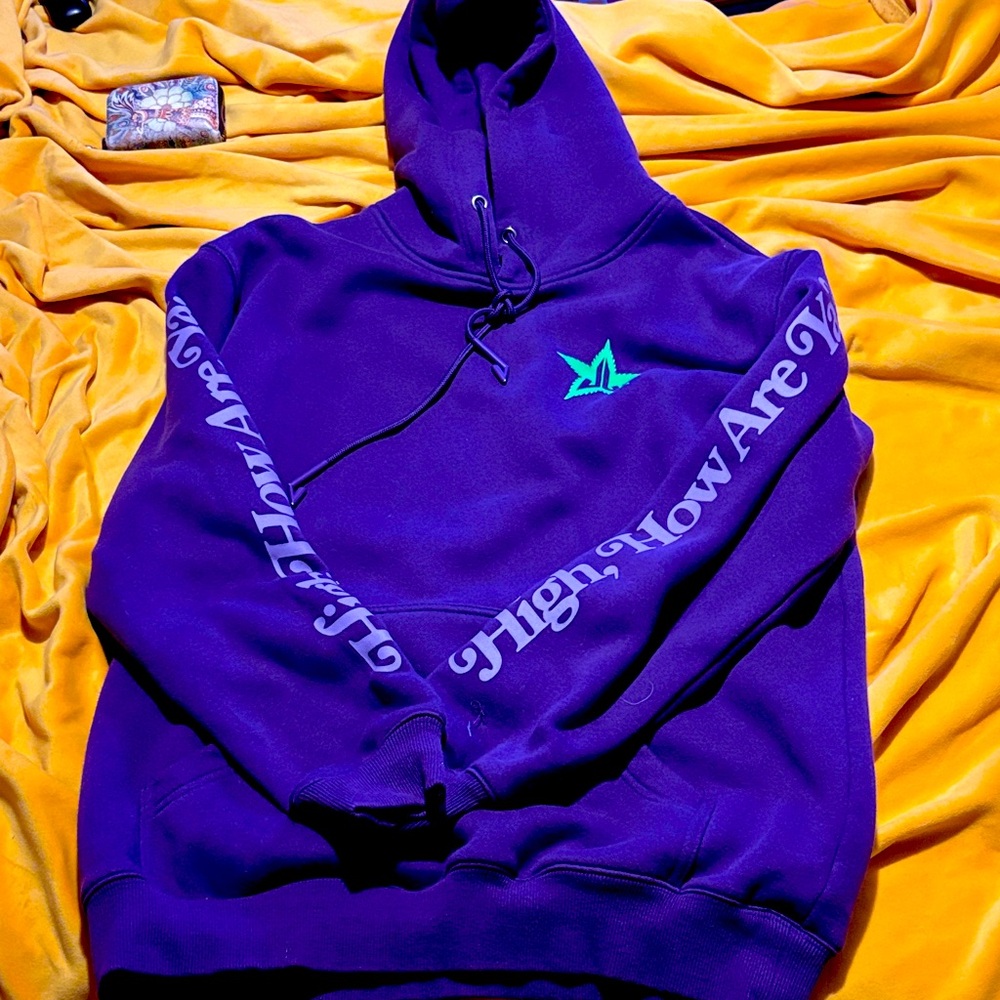 Jeffree Star purple hoodie